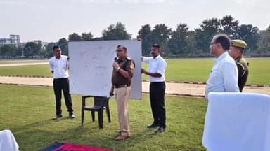 खलीलाबाद: रिज़र्व पुलिस लाइन में अपर पुलिस सुशील कुमार सिंह ने आरटीसी में प्रशिक्षण ले रहे रिक्रूटों से किया संवाद