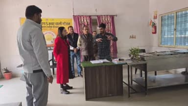 सिंगरौली: नगर निगम आयुक्त ने दीनदयाल रसोई का किया औचक निरीक्षण, जरूरतमंदों को ताजा भोजन कराने के दिए निर्देश