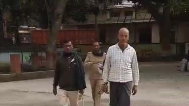 बलिया: बलिया पुलिस ने आर्म्स एक्ट मामले में सहबेगपुर से एक वारंटी को किया गिरफ्तार