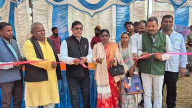 टंडवा: मिश्रौल पंचायत सचिवालय में 'सरकार आपके द्वार' कार्यक्रम आयोजित, उमड़ी लोगों की भीड़