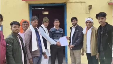 मनोहरथाना: बंघा जागीर निवासियों ने मुख्य सड़क पर जल भराव व कीचड़ की समस्या के समाधान के लिए उपखंड अधिकारी को ज्ञापन सौंपा