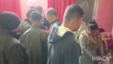 ডোমজুড়: মহিলা রহস্য মৃত্যুকে ঘিরে চাঞ্চল্য হাওড়া ডোমজুড় থানা অন্তর্গত বাঁকড়া পশ্চিমপাড়া এলাকায়