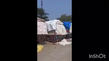 मनावर: मनावर क्षेत्र में भारतीय कपास निगम लिमिटेड (सीसीआई) द्वारा कपास खरीदी में भिन्न नियमों का हवाला