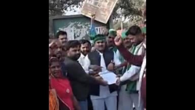 हैदरगढ़: उस्मानपुर में संयुक्त मोर्चा ने विभिन्न समस्याओं के संबंध में राष्ट्रपति को संबोधित ज्ञापन नयाब तहसीलदार को सौंपा