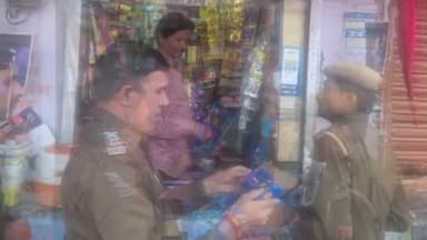 पचपहाड़: भवानीमंडी में पुलिस ने ई-सिगरेट के खिलाफ चलाया अभियान, 8 दुकानों पर की छापेमारी