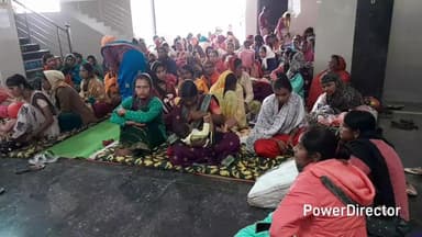 परसिया: परासिया अस्पताल में नसबंदी कैंप, 60 ऑपरेशन हुए, बड़ी संख्या में महिलाएं पहुंची