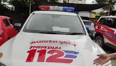 छिंदवाड़ा नगर: छिंदवाड़ा: कुंडीपुरा थाना क्षेत्र में नाका के पास रिश्तेदार के घर जा रही बुजुर्ग महिला भटकी, डायल-112 ने पहुंचाया सुरक्षित