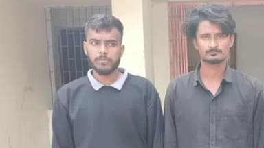 उचकागांव: वृंदावन: हाजी टोला में पुलिस टीम पर पथराव मामले में दो गिरफ्तार, तीन घायल