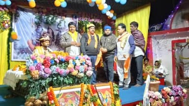 खरसिया: तेलिकोट में शिव महापुराण का भव्य आयोजन, महेश साहू साथियों के साथ पहुंचे, कथा स्थल में श्रद्धा का सैलाब