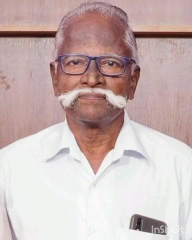 திருவாரூர்: ரயில்வே மேம்பாலத்தில் லாரியை முந்தும்போது எதிர்பாராத விதமாக கீழே சாய்ந்ததில் லாரி டயர் ஏறி தலை நசுங்கி முதியவர் பலி