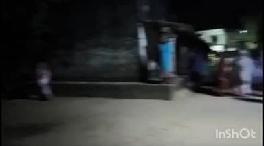 କାକଟପୁର: କାକଟପୁର ବ୍ଲକ ବାଙ୍ଗୁରିଗାଁ ନିକଟସ୍ଥ ତେନ୍ତୁଳିଆ ଗ୍ରାମରେ ରାତ୍ର ରେ ଅଜଣା ଲୋକ ଙ୍କୁ ବାଂଙ୍ଗା ଦେଶୀ ସନ୍ଦେହ ଧରିଲେ ଲୋକେ