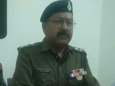 पचोर: पचोर में वारंटी पकड़ने गई पुलिस पर लोगों ने बरसाए पत्थर, 2 पुलिसकर्मी घायल, 3 पर केस दर्ज