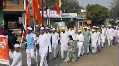 चांद: जैन समाज ने चांद नगर में तारण जयंती पर भव्य शोभायात्रा निकाली