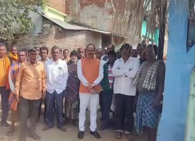 ଭଞ୍ଜନଗର: ଗଞ୍ଜାମ ଜିଲ୍ଲା ଜଗନ୍ନାଥପ୍ରସାଦ ବ୍ଳକର ଛାମୁଣ୍ଡା ଗ୍ରାମ ପଞ୍ଚାୟତର ବିଭିନ୍ନ ଗ୍ରାମ ପରିଦର୍ଶନ କରିଛନ୍ତି ଉପାଧ୍ୟକ୍ଷ ନିଳାଞ୍ଚଳ ଖିଲାର ।