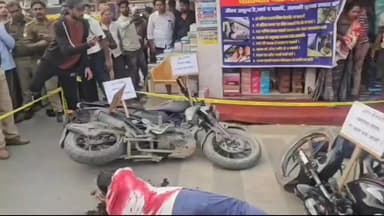 #कप्तानगंज #चौराहे पर पुलिस ने सड़क पर बाइक चलाते समय हेलमेट न पहनने को लेकर किया दुर्घटना का लाइव डेमो देखकर जनता ने कह...