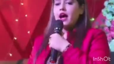 प्रतापगंज: प्रतापगंज में नाइट शो में सिंगर रानी झा ने अपनी प्रस्तुति से दर्शकों की तालियां बटोरीं