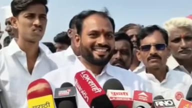 दक्षिण सोलापूर: ऊसाला 3 हजार 400 रुपये पहिले उचल द्यावी यासाठी रास्ता रोको आंदोलन : स्वाभिमानी शेतकरी संघटनेचे नेते विजय रणदिवे