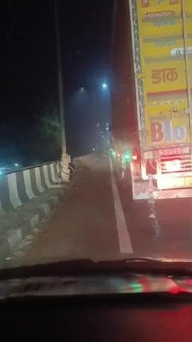 6 Km कि दूरी तय करने में लगे 3 घंटे, रात में फंसे जाम में नौबस्ते से रामादेवी जाने की तरफ हाइवे पे ।
#Traffic #Public