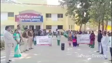 लेस्लीगंज: लेस्लीगंज में छात्राओं की जागरूकता रैली: बाल विवाह मुक्त भारत का दिया बुलंद संदेश