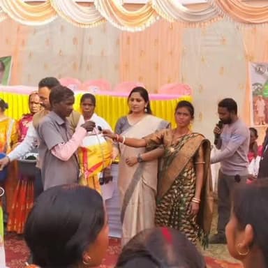 ईचागढ़: गौरांगकोचा पंचायत भवन में 'आपकी योजना, आपकी सरकार, आपके द्वार' कार्यक्रम का आयोजन