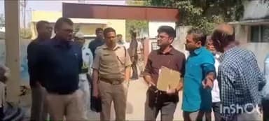 తెల్కపల్లి: తెలకపల్లి మండలంలో నామినేషన్ ప్రక్రియను పరిశీలించిన నాగర్ కర్నూల్ కలెక్టర్ భదా వత్ సంతోష్, ఎస్ పి డా. సంగ్రామ్ సింగ్