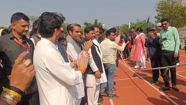 ⏩ #गुना - केन्द्रीय मंत्री श्री Jyotiraditya M Scindia के मुख्य आतिथ्य में डॉ. श्यामा प्रसाद मुखर्जी खेल प्रशाल, गुना ...