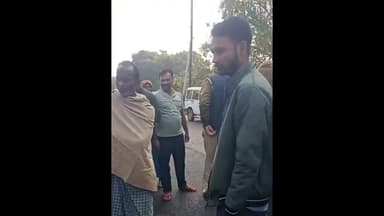 हेमजापुर थाना क्षेत्र के एनएच-80 पर हुए अलग - अलग सड़क दुर्घटना में कुल 10 व्यक्ति हुए घायल।@aajtak