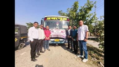 বাক্সা: অসম বিধান সভা শীতকালীন অধিৱেশন দৰ্শন কৰাৰ বাবেই বাক্সা জিলাৰ সভাপতি ৰিদীপ কুমাৰ ডেকাৰ নেতৃত্বত যাত্ৰা