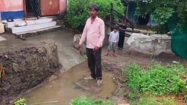 सीहोर: जिले के ग्राम पीपलखेड़ा में पानी की निकासी न होने से ग्रामीण परेशान, ज़िम्मेदार नहीं दे रहे ध्यान