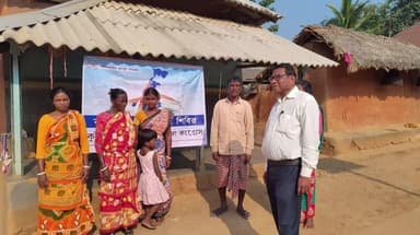 বান্দোয়ান: SIR সংক্রান্ত শিবিরে বান্দোয়ান ব্লকের কুইলাপাল পুকুরকাটা সংসদে পৌঁছালেন রাজ্য রাজ্যে তৃনমুলের এসটি সেলের সাধারণ সম্পাদক