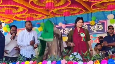 হিঙ্গলগঞ্জ: বাঁকড়া এলাকায় সাংসদ, বিধায়ক এর উপস্থিতিতে শুরু হল ফুটবল টুর্নামেন্ট