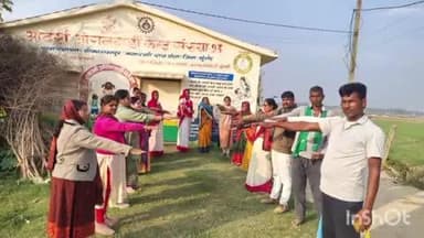 बरियारपुर: बाल विवाह मुक्त प्रतिज्ञा दिवस पर सीडीपीओ ने सेविका सहित अन्य लोगों को शपथ दिलाई