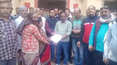 जतारा: ब्राह्मण बेटी पर अशोभनीय टिप्पणी से नाराज़ ब्राह्मण समाज ने जतारा में राष्ट्रपति व SDM के नाम तहसीलदार को सौंपा ज्ञापन