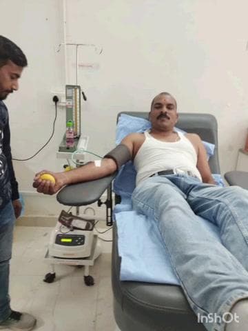 पांडू: पांडु के सामाजिक कार्यकर्ता ने रक्तदान कर एक व्यक्ति की जान बचाई