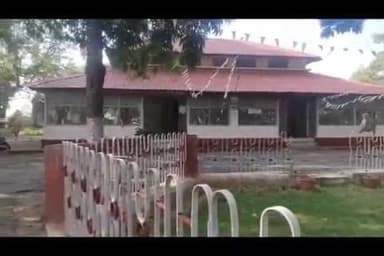 रामटेक: अप्पर तहसील कार्यालय देवलापार परिसरात माकडांचा हौदोस ; अधिकारी, कर्मचाऱ्यांसह शेतकरी, ग्रामस्थांमध्ये दहशत