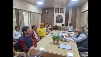 डूंगला: जयपुर स्थित राजकीय आवास पर सहकारिता मंत्री गौतम दक ने की जनसुनवाई