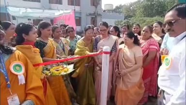 बड़वाह: बड़वाह के सांदीपनि शासकीय कन्या विद्यालय में दो दिवसीय सांसद खेल महोत्सव का शुभारंभ