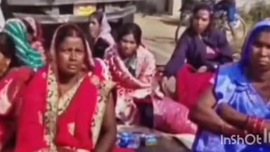 चतरा: सोनपुर चौक के पास सड़क हादसे में मौत से नाराज़ ग्रामीणों ने किया सड़क जाम