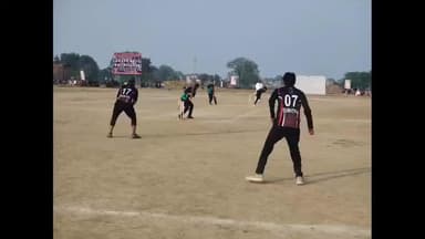 मौदहा: मौदहा में मौलाना सलीम मेमोरियल क्रिकेट टूर्नामेंट में सहारा ने हैदरगंज को 8 विकेट से हराया