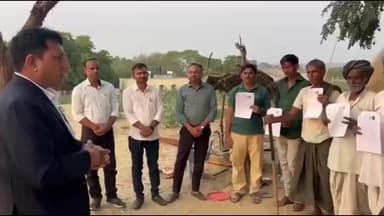 सेड़वा: सेड़वा इलाके में एसडीएम खुद पहुंचकर भूत स्तर पर लोगों का कर रहे हैं सर्वे, बीएलओ भी हैं साथ