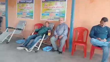 पुपरी: जिले में थैलेसीमिया पीड़ित बच्चों के लिए पुपरी में रक्तदान शिविर का आयोजन