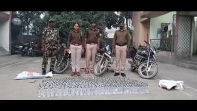 परिहार: बेला पुलिस ने 577 बोतल नेपाली शराब और तीन बाइक की ज़ब्त, तस्कर फरार
