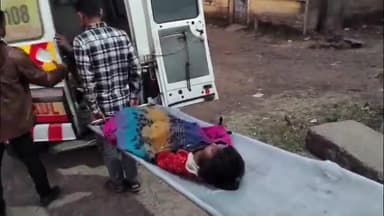 जैसीनगर: करैया गांव: रतनजोत के बीज खाने से 14 बच्चों को हुई उल्टियां