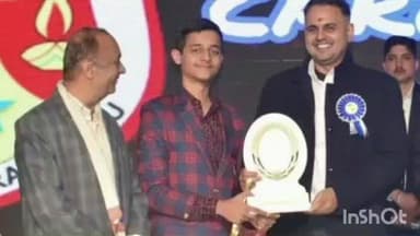 पालमपुर: मुख्यमंत्री की प्रधान सलाहकार गोकुलबुटेल ने पालमपुर के एक निजी वरिष्ठ माध्यमिक विद्यालय में मुख्य अतिथि के रूप में शिरकत की