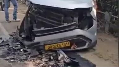 ତିର୍ତ୍ତୋଲ: କଟକ ପାରାଦ୍ୱୀପ ମୁଖ୍ୟ ରାସ୍ତା ର ଜୟପୁର ନିକଟରେ କାର ଦୁର୍ଘଟଣା ଗ୍ରସ୍ତ, ଗୁରୁତର ମାନେ କଟକ ସ୍ଥାନା ତରିତ