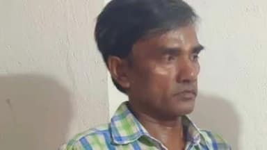 तरबगंज: वजीरगंज के रायपुर में मारपीट में मृत व्यक्ति की पीएम रिपोर्ट पर परिजनों की आपत्ति, पुलिस ने शव भेजा पोस्टमार्टम