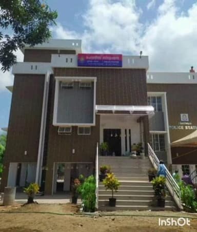 കുട്ടനാട്: വള്ളത്തിൽ കച്ചവട സാധനങ്ങൾ എത്തിച്ചു കൊടുത്തയാളിന് മദ്യം വാങ്ങി നൽകിയില്ല 59 കാരന് ചങ്ങങ്കരിയിൽ മർദ്ദനം