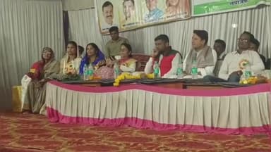 कटंगी: चिकमारा में मनाया गया स्मृति दिवस, मरार माली समाज के प्रतिभावान छात्र-छात्राओं को किया गया सम्मानित