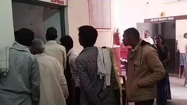 बिसवां: रेउसा–तंबौर मार्ग पर फ़र्र खराहरा गांव के पास गुरुवार सुबह हुए सड़क हादसे में घायल ऑटो सवार की उपचार के दौरान मौत