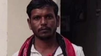 घाट कुसुंभा: बाऊघाट थाना पुलिस ने एनबीडब्ल्यू वारंटी को गिरफ्तार कर जेल भेजा